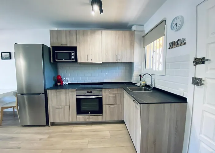 Appartement On The Los Cristianos (Tenerife)